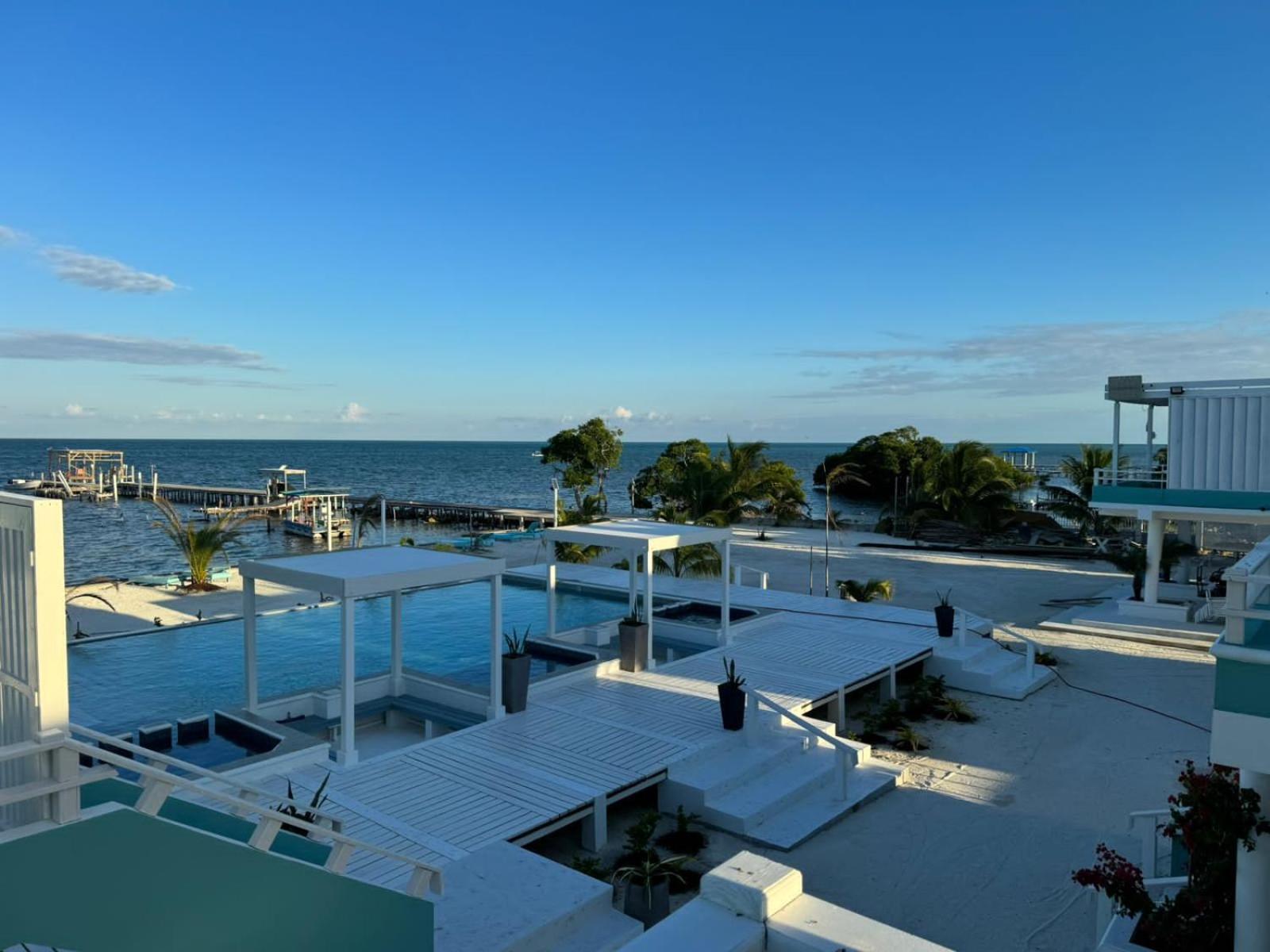 Island Magic Villas Кей-Колкер Екстер'єр фото